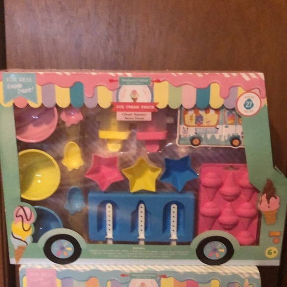 BUNDLE OF ICE CREAM TRUCK GIRL TOYS AGES 6+! BOTH ARE DIFFERENT! NIB! - Picture 2 of 8